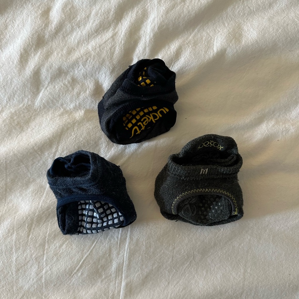 Grippy socks! 3 pairs